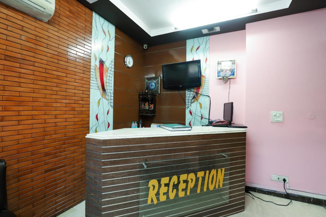 Hotel O J P Inn Near Patel Nagar Metro Station New Delhi Ngoại thất bức ảnh