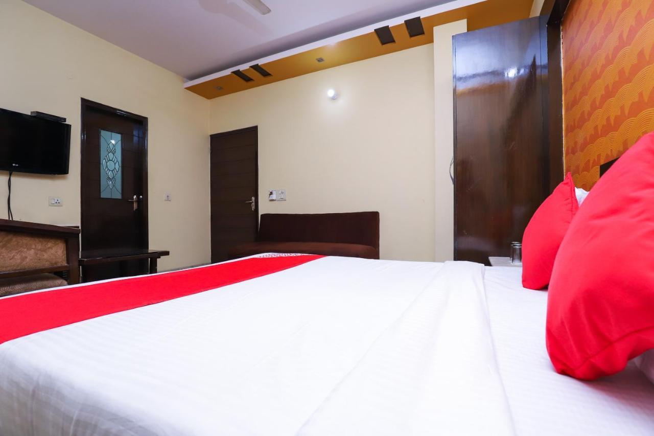 Hotel O J P Inn Near Patel Nagar Metro Station New Delhi Ngoại thất bức ảnh