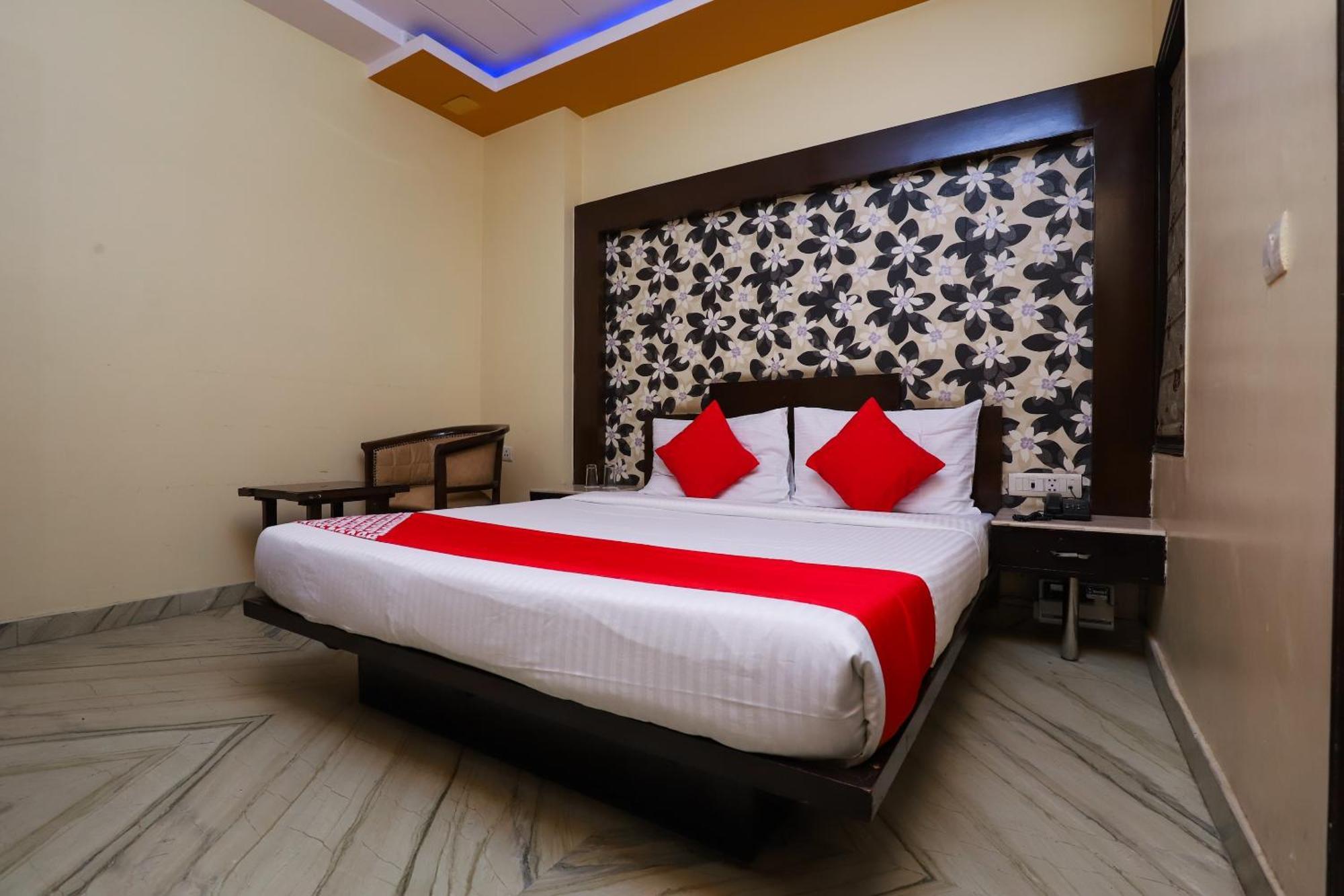 Hotel O J P Inn Near Patel Nagar Metro Station New Delhi Ngoại thất bức ảnh