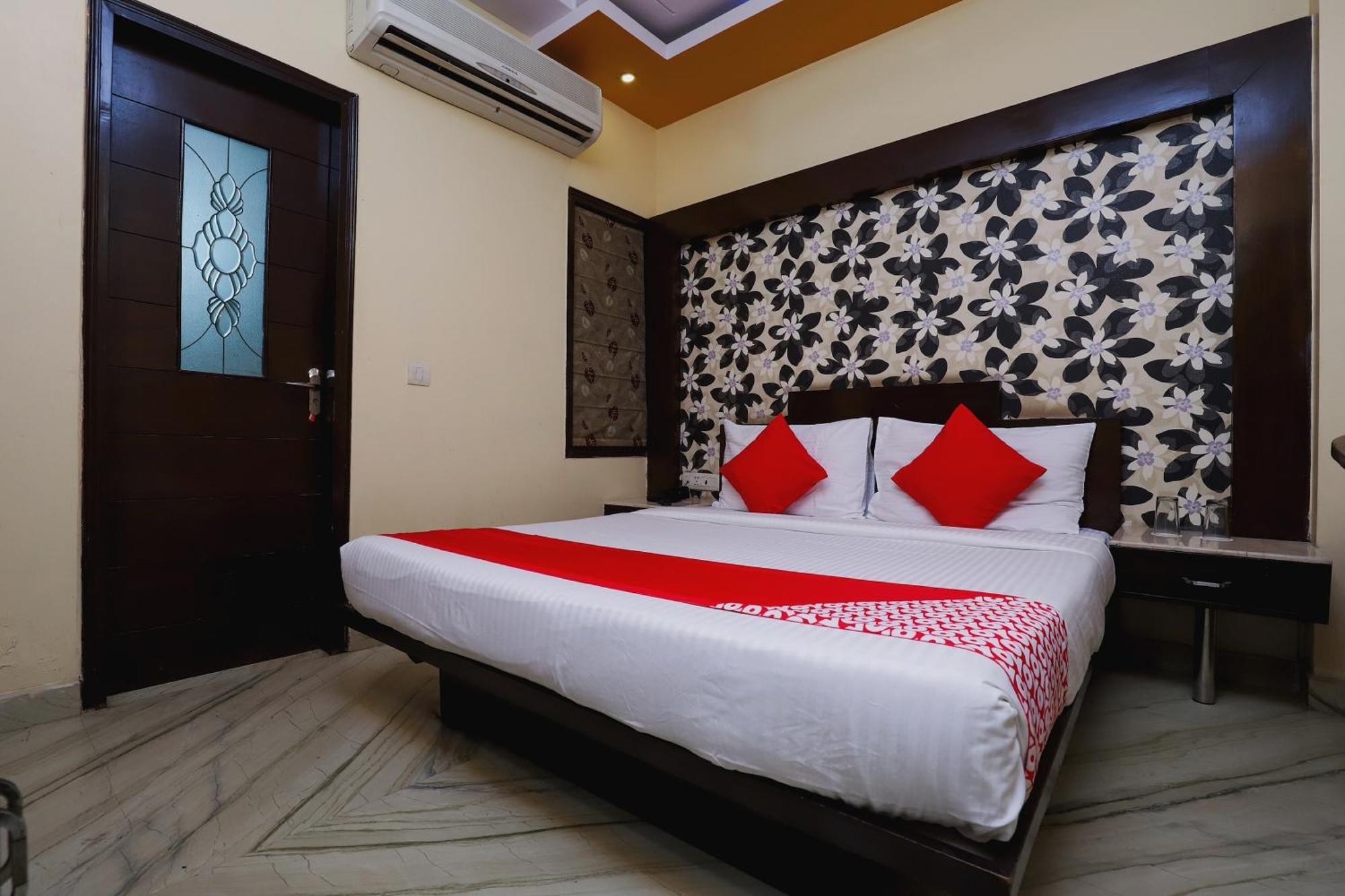 Hotel O J P Inn Near Patel Nagar Metro Station New Delhi Ngoại thất bức ảnh